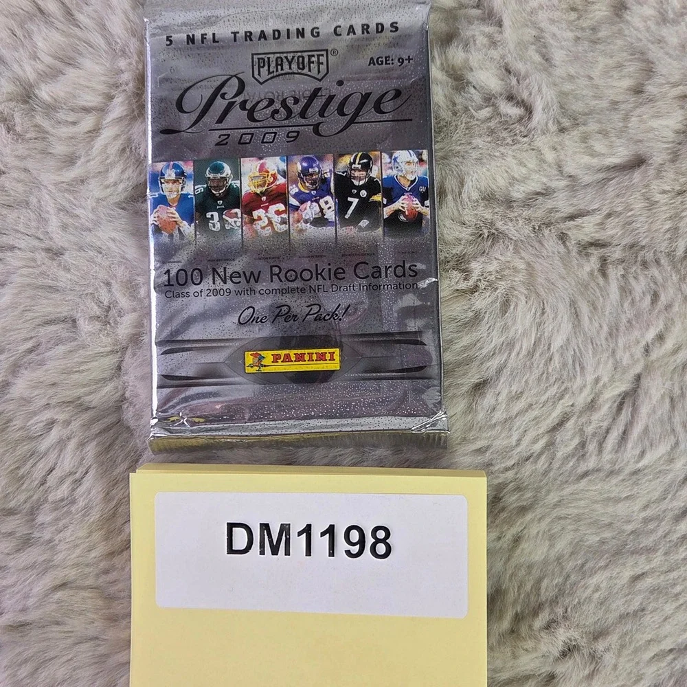 Panini Playoff Prestige 2009 NFL Football Trading Card Pack 5 Cards Sealed New
